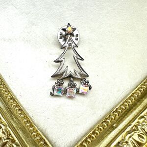 Vintage Jewelry Silver Tone Christmas Tree Pin Brooch
